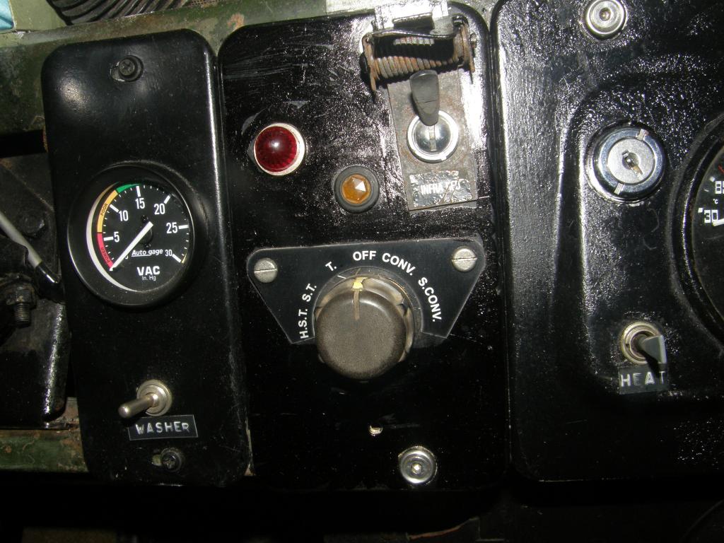 Click image for larger version. 

Name:	PA260004 dash light switch.jpg 
Views:	153 
Size:	126.6 KB 
ID:	13899