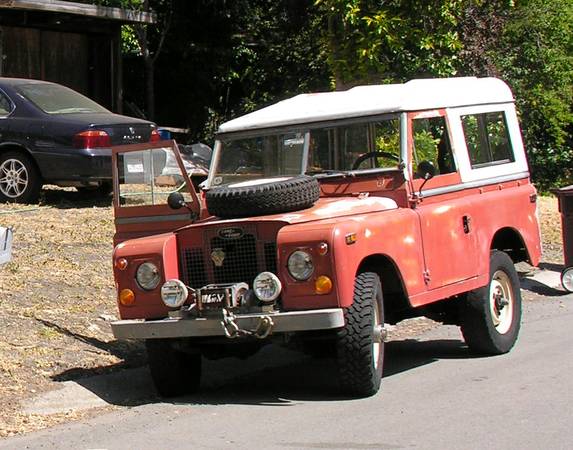 Click image for larger version. 

Name:	landrover.jpg 
Views:	269 
Size:	53.7 KB 
ID:	10448