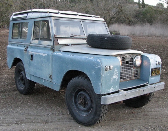 Name:  1965_Land_Rover_Series_IIA_4x4_Station_Wagon_88_For_Sale_Blue_resize.jpg
Views: 905
Size:  136.0 KB