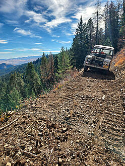 Click image for larger version

Name:	hauling bentonite into high ditch.jpg
Views:	252
Size:	169.6 KB
ID:	192881