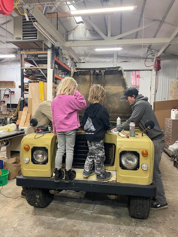 Click image for larger version

Name:	All hands on deck.jpg
Views:	43
Size:	88.5 KB
ID:	193458